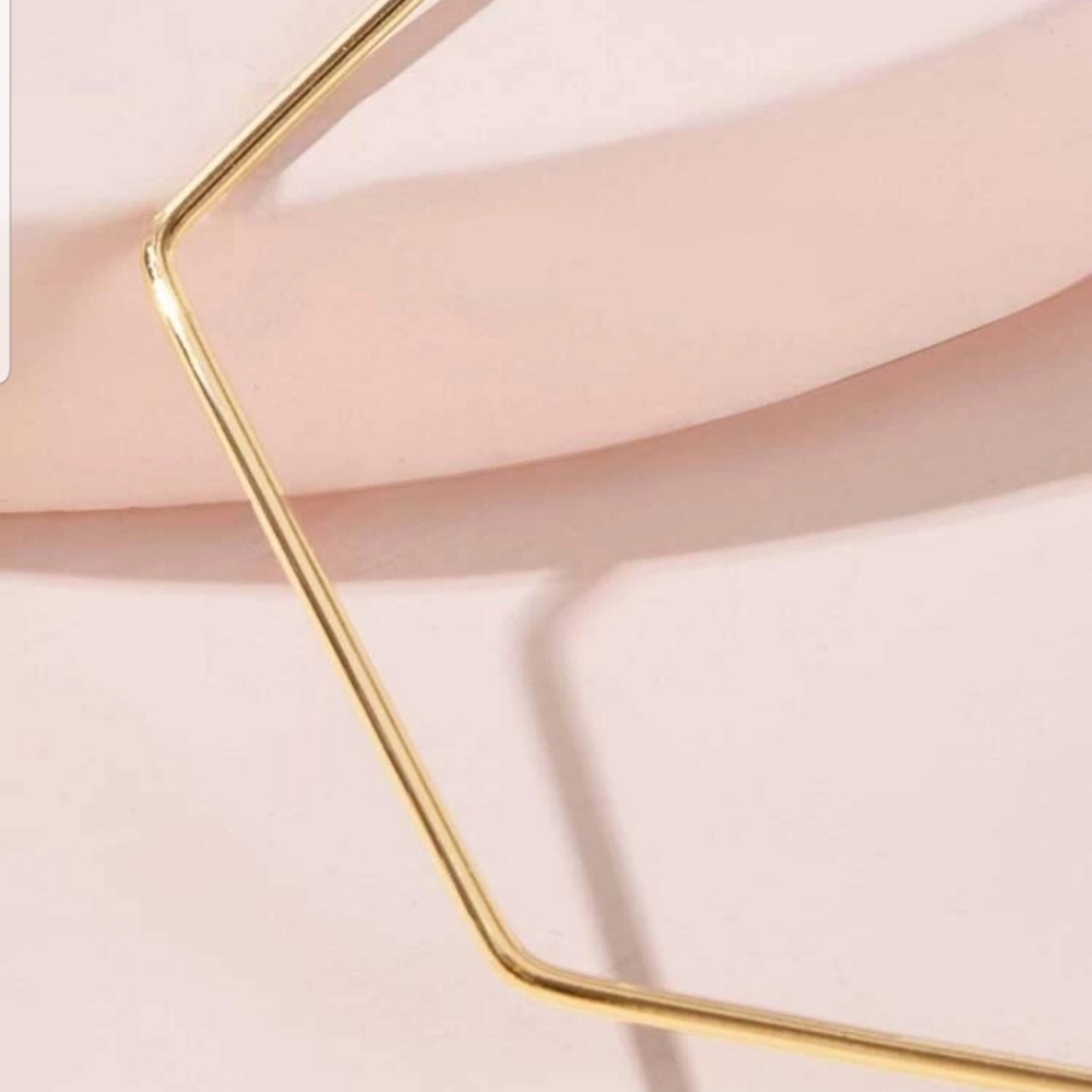 *Skyler* Hexagon Hoop Earrings - Picture 3 of 4